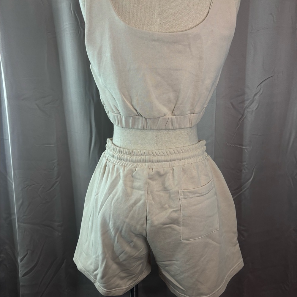 Beige Crop Top and Shorts Set - Picture 6 of 8